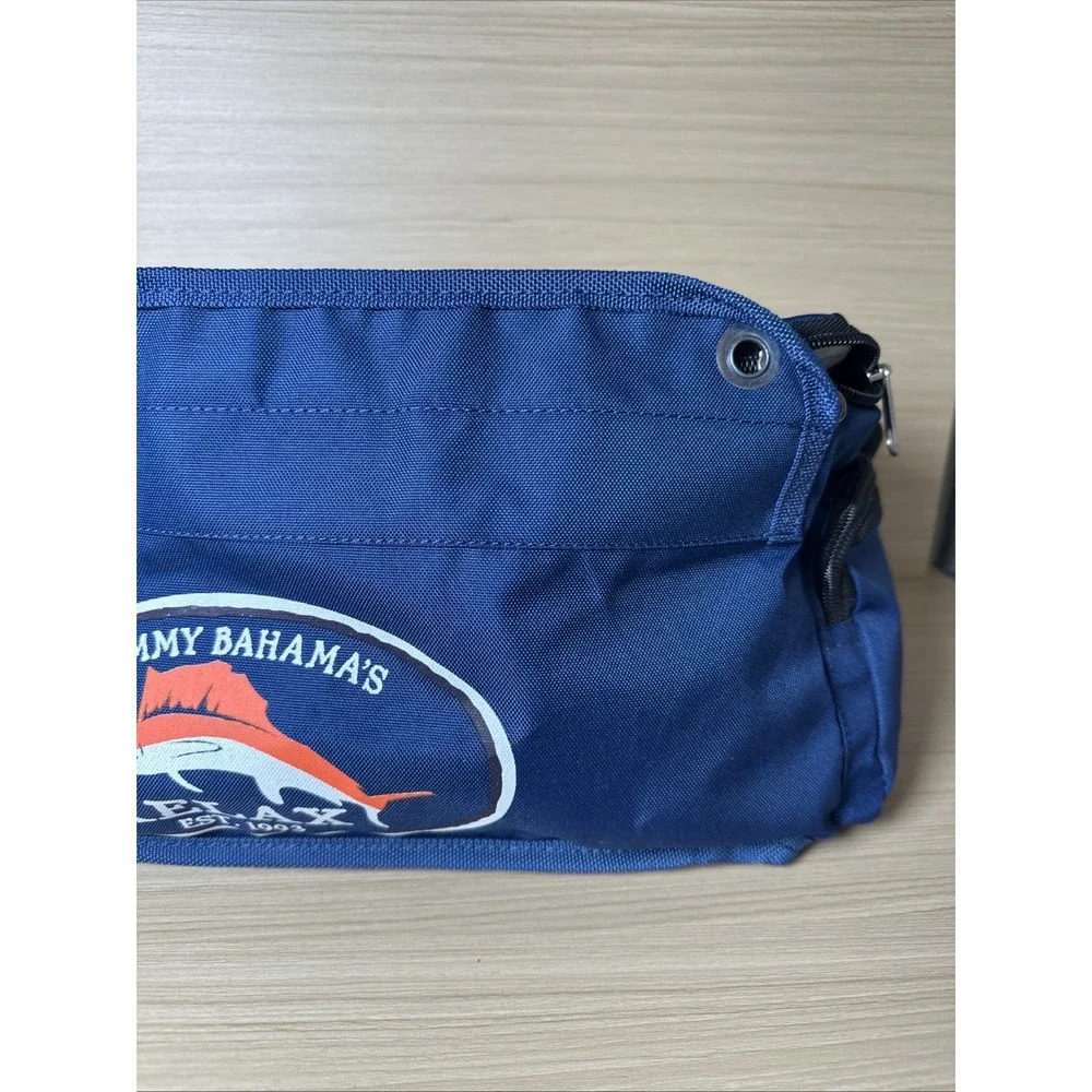 TOMMY BAHAMA Expandable Lunch Cooler Shoulder Bag Blue Fish Relax